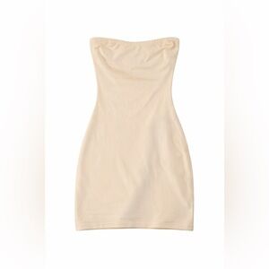Assets By Spanx Strapless Cream Dress